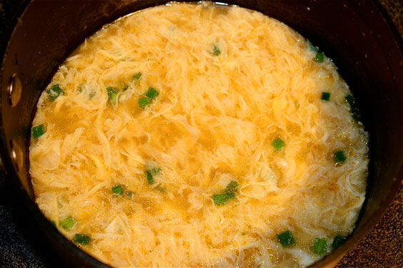 egg-drop-soup-in-pot1