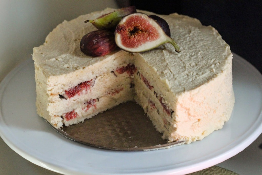 fig mascarpone cake