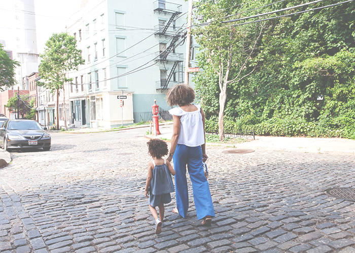 mom-and-daughter