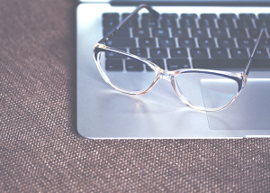 5 Resume Tips To Help You Land Your First Post-Grad Job