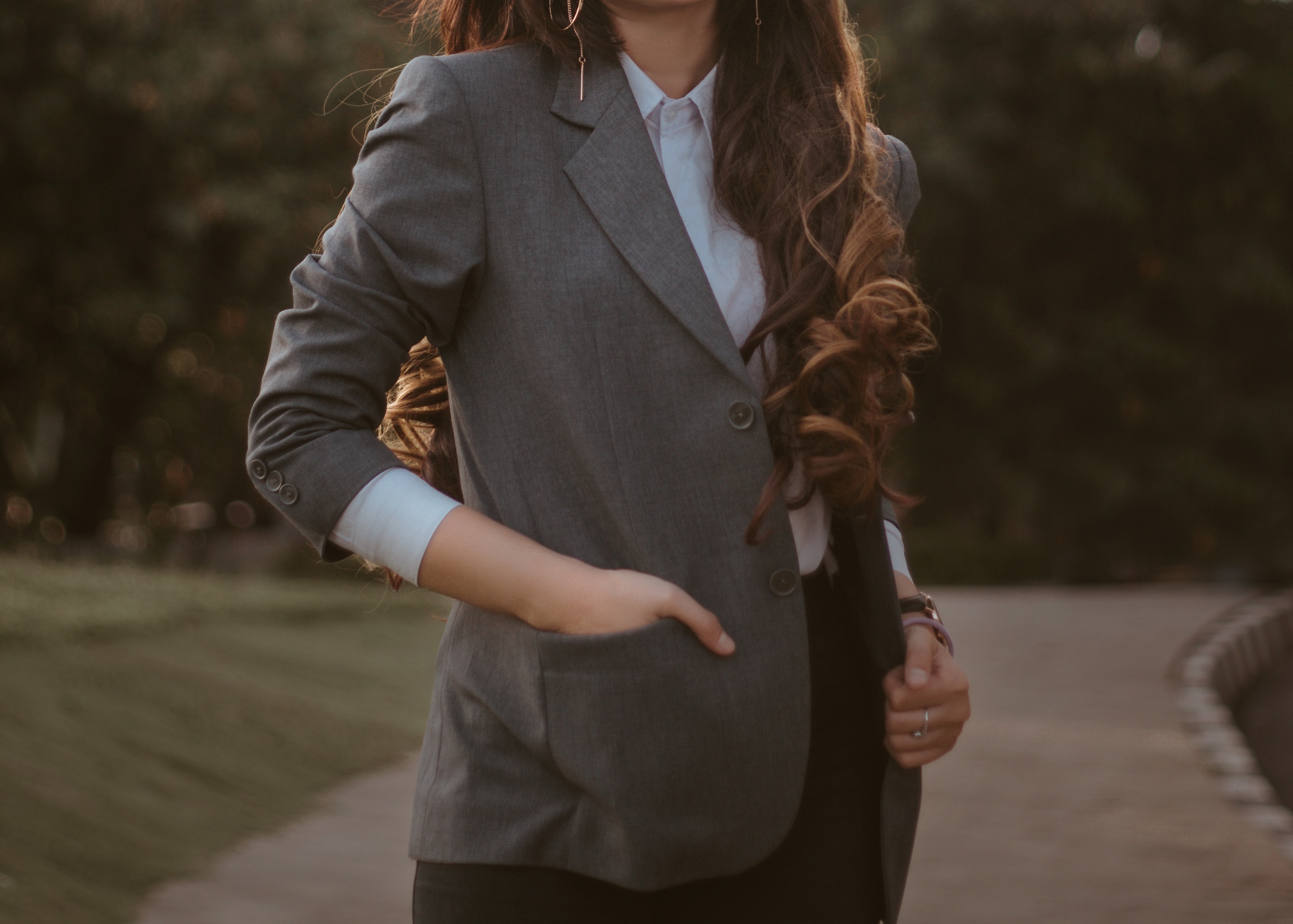 Стиль мое второе имя. Эда йылдыз образы ханде. Ханде эрчел 2021 эда. Вика газинская биография. Эффи босс молокосос.